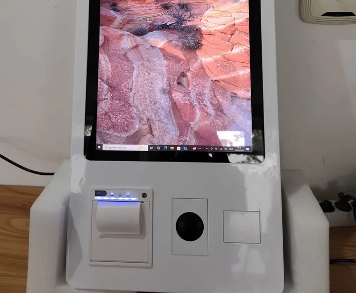 nubePOS Hardware – Self-Order-Kiosk